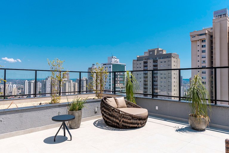 Flat espaçoso andar alto, @Bueno - próx IPOG/CBCO