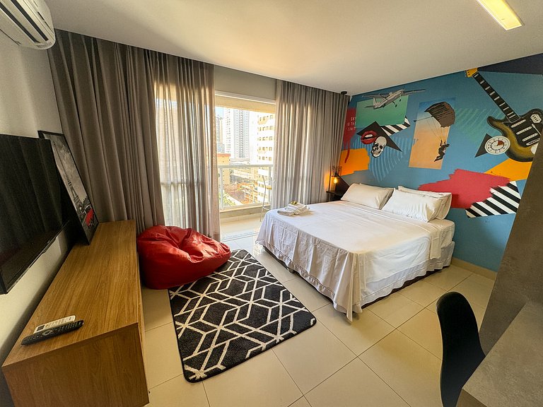Flat moderno c/ vista + piscina e academia | Bueno