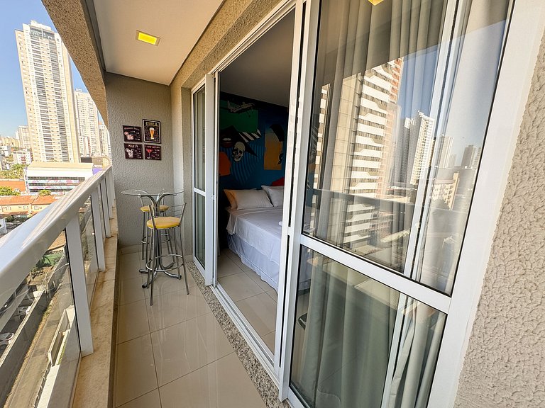 Flat moderno c/ vista + piscina e academia | Bueno