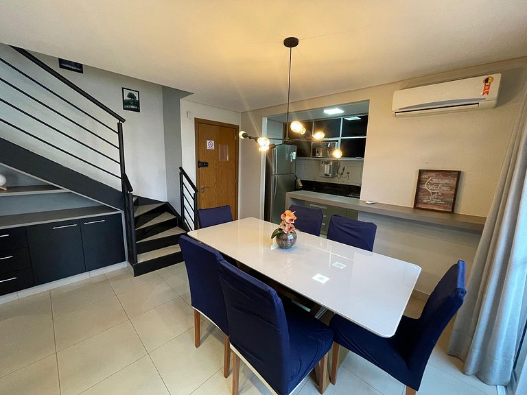 Loft moderno 2 suítes | Piscina + Academia | Bueno