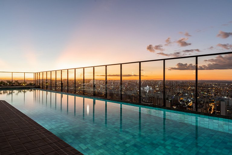 Apto com Vista Panorâmica | Piscina e Academia
