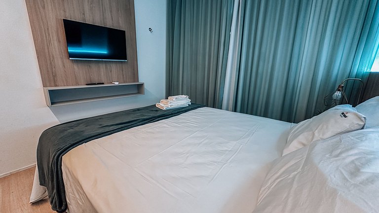Flat 1Q, cama queen e sofá-cama - Blend Marista