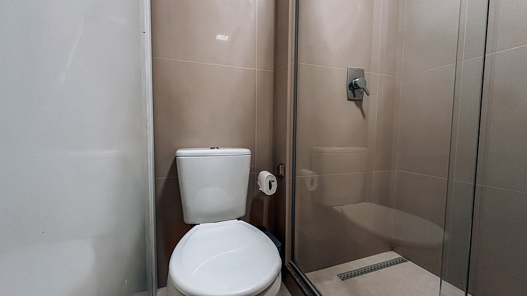 Flat 2Q, Marista, Andar Alto - próx Órion