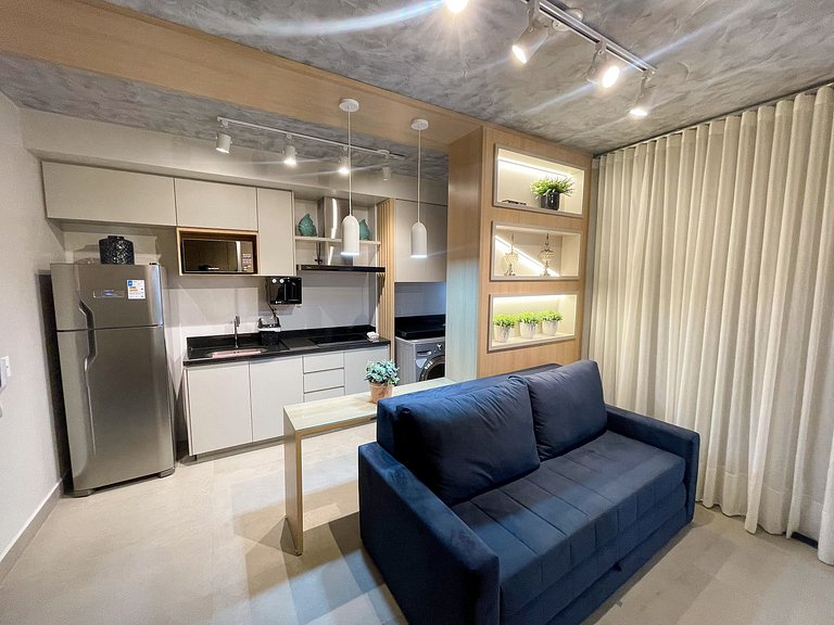 Apto Moderno | 2Q + Piscina + Garagem