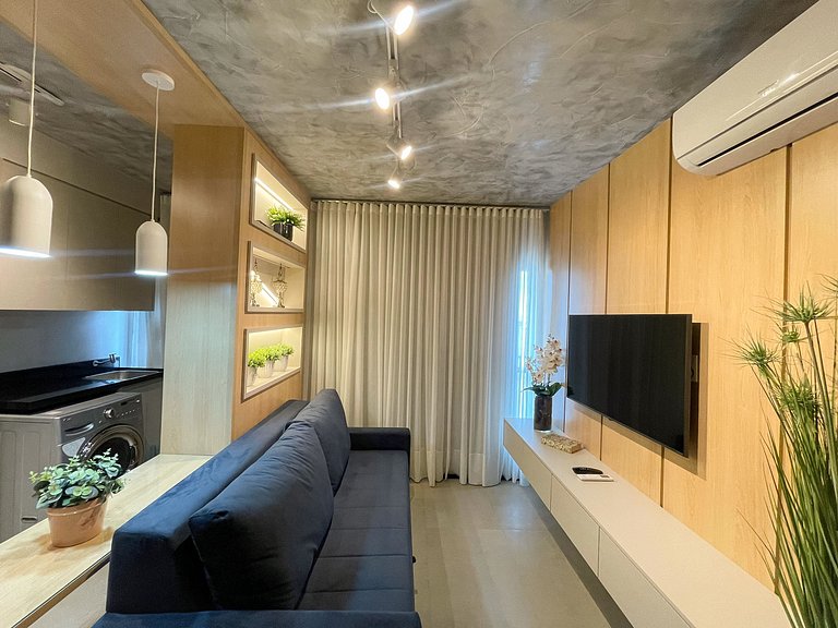 Apto Moderno | 2Q + Piscina + Garagem