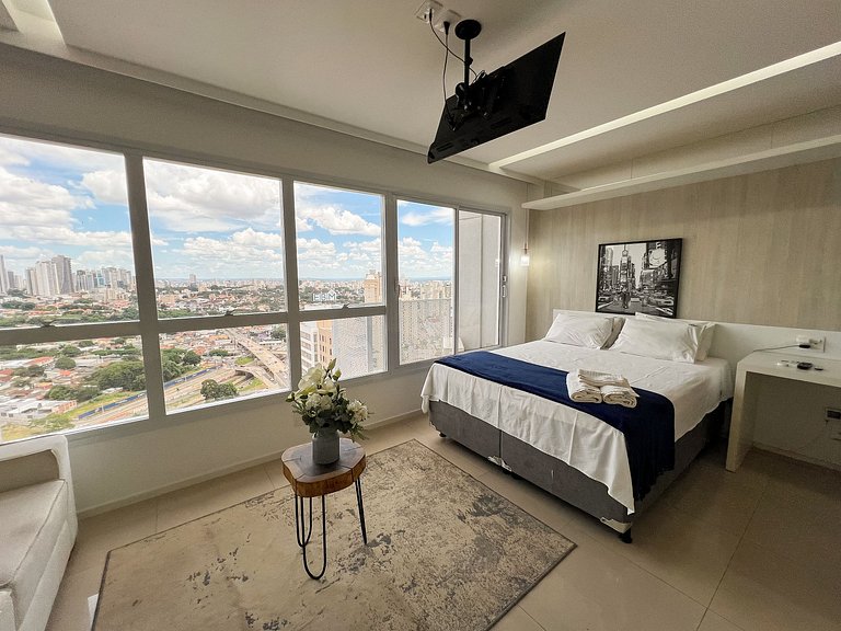 Flat espaçoso, no Metropolitan - próx Flamboyant