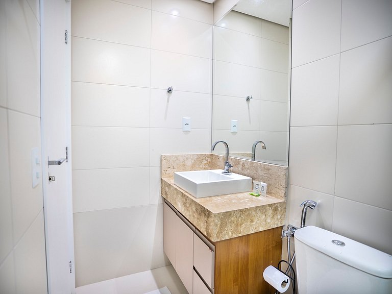 Apto 2Q | Piscina + Academia  e Conforto