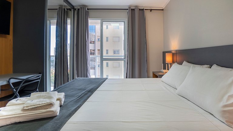 Piscina rooftop + Varanda Privativa | Apto 1Q