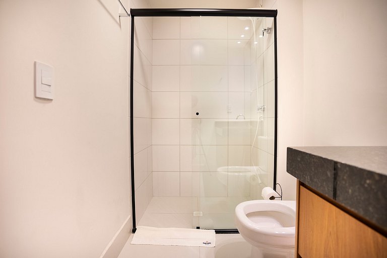 Flat Moderno | Piscina + Academia | Bueno