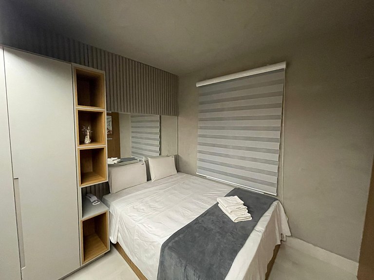 Flat 1Q, completo no Marista - próx Órion