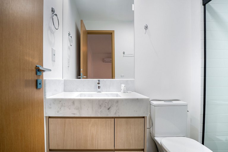 Incrível flat Pq. Vaca Brava c/ vista, andar alto