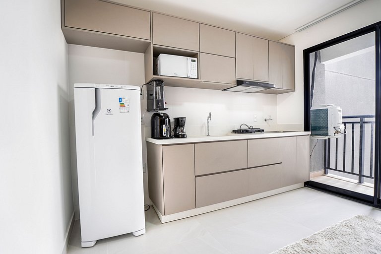 Flat ótima localização, vista, próx. Pq Vaca Brava
