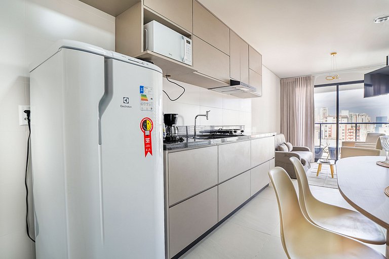 Incrível flat no Parque Vaca Brava, andar alto