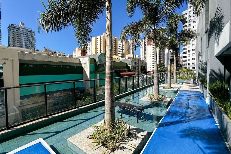 Incrível flat no Parque Vaca Brava, andar alto