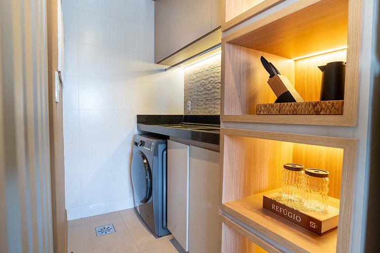 Apto 2Q moderno | Garagem + Piscina | Marista