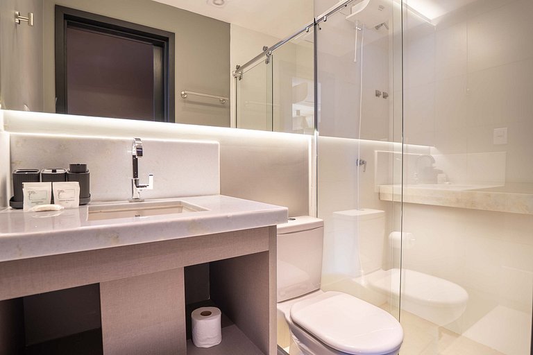 Conforto no Bueno | 2 Quartos com Suíte e Piscina