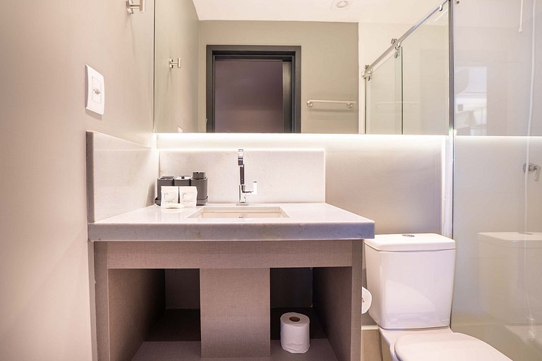 Conforto no Bueno | 2 Quartos com Suíte e Piscina