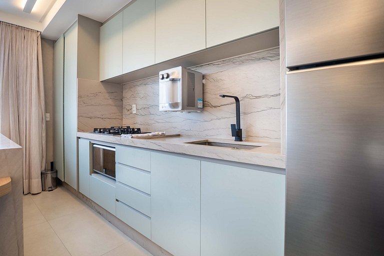 Flat novo e moderno | Piscina + academia | Bueno
