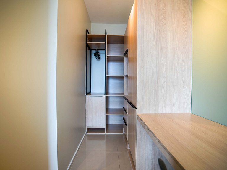 Studio Completo | Vista da Cidade | Piscina