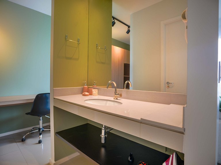 Studio Completo | Vista da Cidade | Piscina