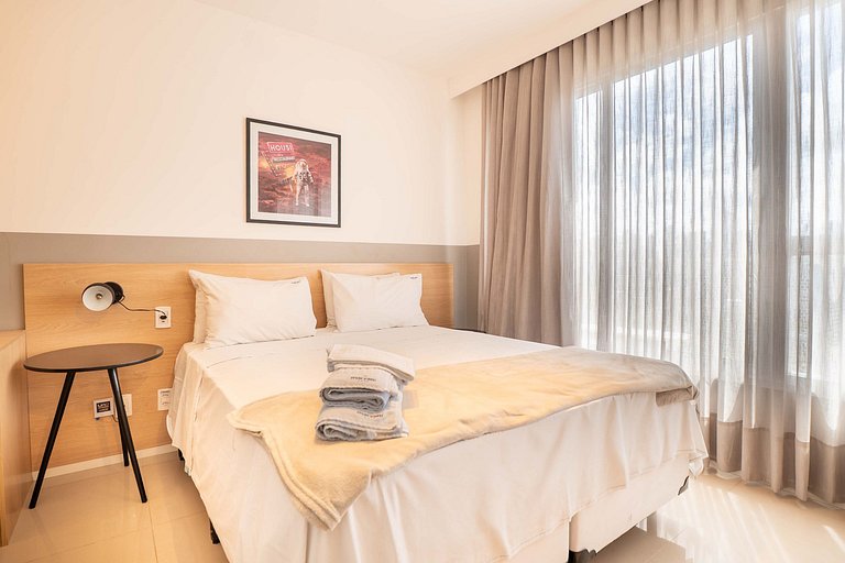 Flat Premium | Vista da Cidade | Rooftop
