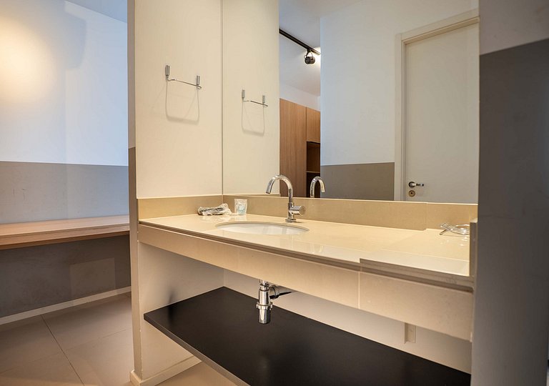 Flat Premium | Vista da Cidade | Rooftop
