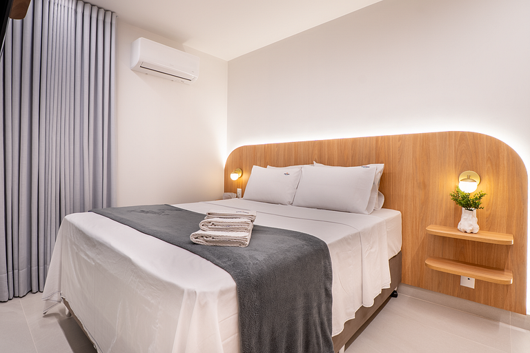 Flat Moderno | Vaga | Frente Shopping | Vaca Brava