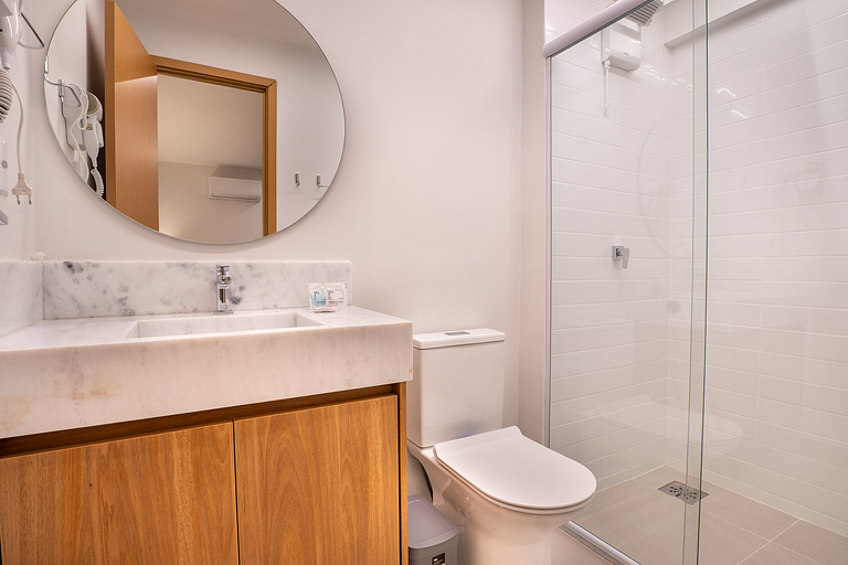 Flat Moderno | Vaga | Frente Shopping | Vaca Brava