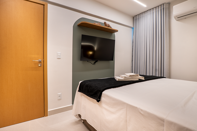 Flat Moderno | Vaga | Frente Shopping | Vaca Brava