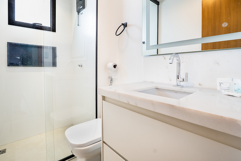 2 Suites | Piscina Privativa | 2 Vagas | Marista