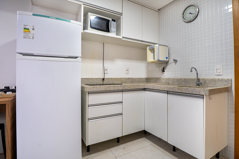 Flat 1Q com Varanda | Coworking | Próx Flamboyant