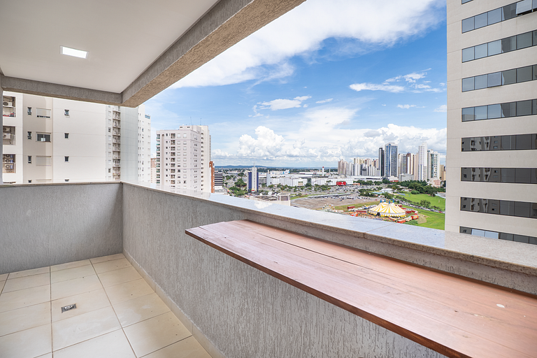 Flat 1Q com Varanda | Coworking | Próx Flamboyant