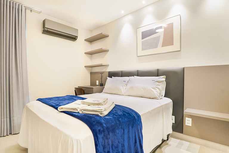 Flat Moderno | Vaga | Frente Shopping | Vaca Brava