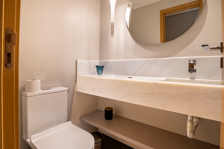Flat Moderno | Vaga | Frente Shopping | Vaca Brava