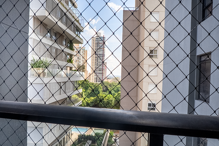 Flat Moderno | Vaga | Frente Shopping | Vaca Brava