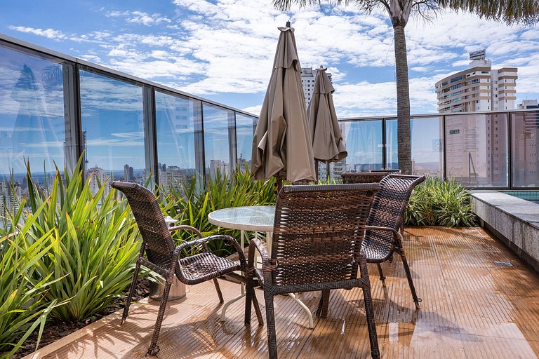 Piscina rooftop + Varanda Privativa | Apto 1Q