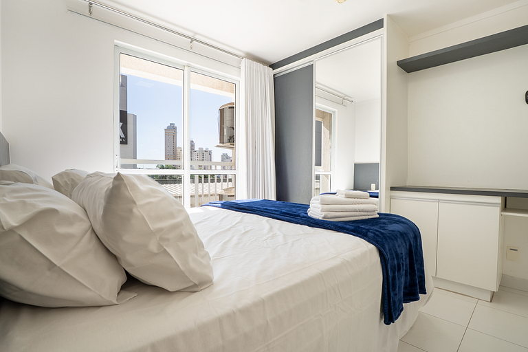 Apto 1Q Moderno | Piscina Rooftop + Garagem