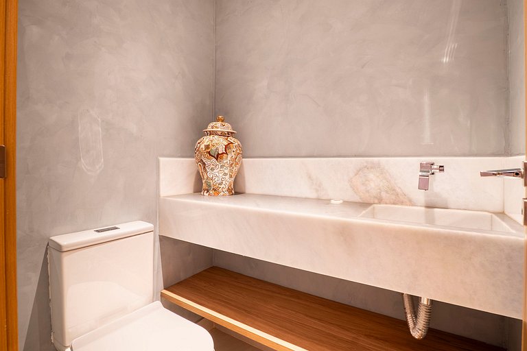 Flat luxuoso e moderno perto do Vaca Brava