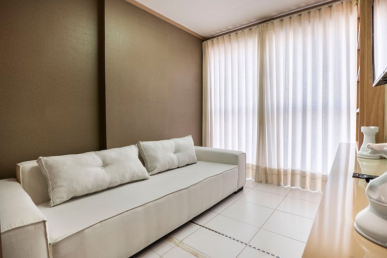 Apto Moderno | 1Q + Piscina + Garagem
