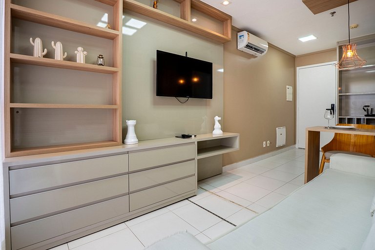 Apto Moderno | 1Q + Piscina + Garagem