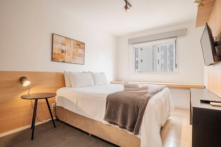 Flat Moderno | Varanda Privativa | Rooftop Piscina