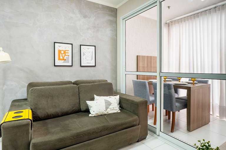 Flat 1Q com suíte |  Piscina + Academia